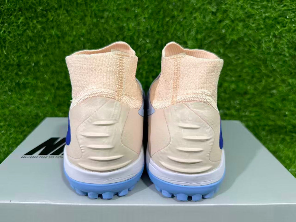 Chuteira Nike Phantom 6 Academy High TF