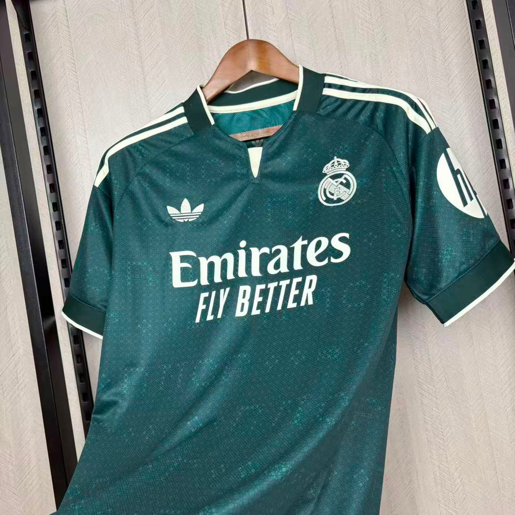Camisa Real Madrid Third 26/27 Verde – Versão Torcedor
