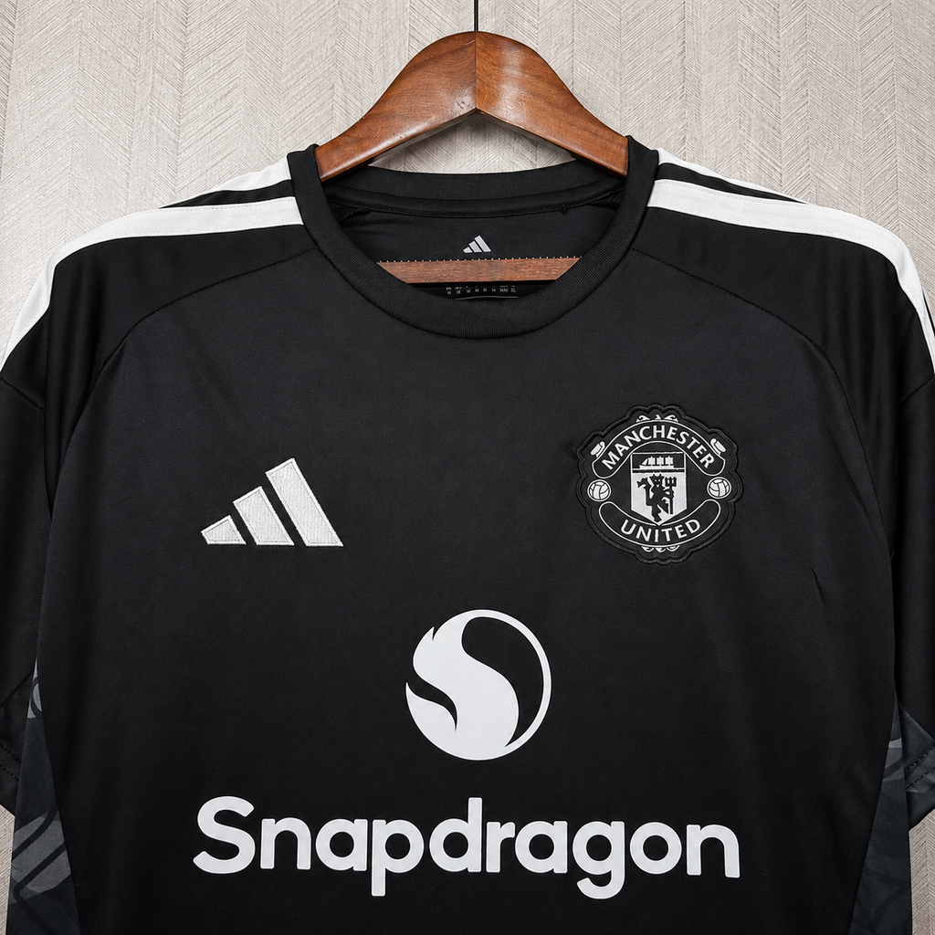 Camisa Manchester United Third 2025/26 Preta – Versão Torcedor