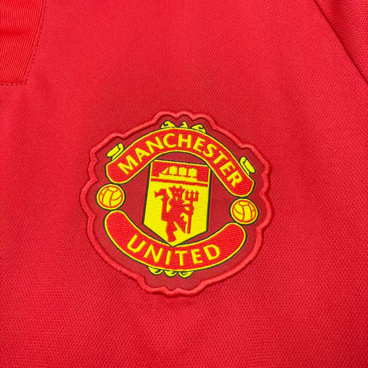 Manchester United Home 2025/26 – Camisa Torcedor