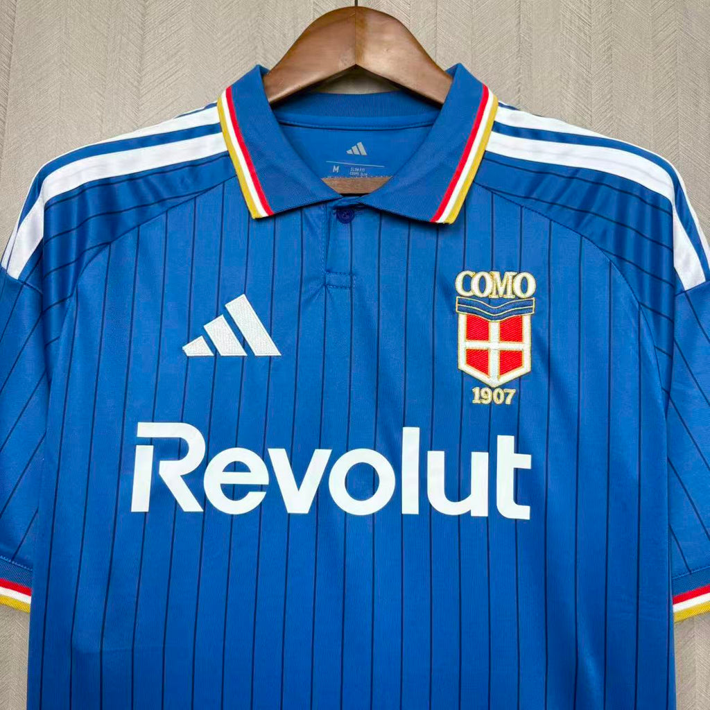 Camisa Como 1907 Home 26/27 – Masculina – Versão Torcedor