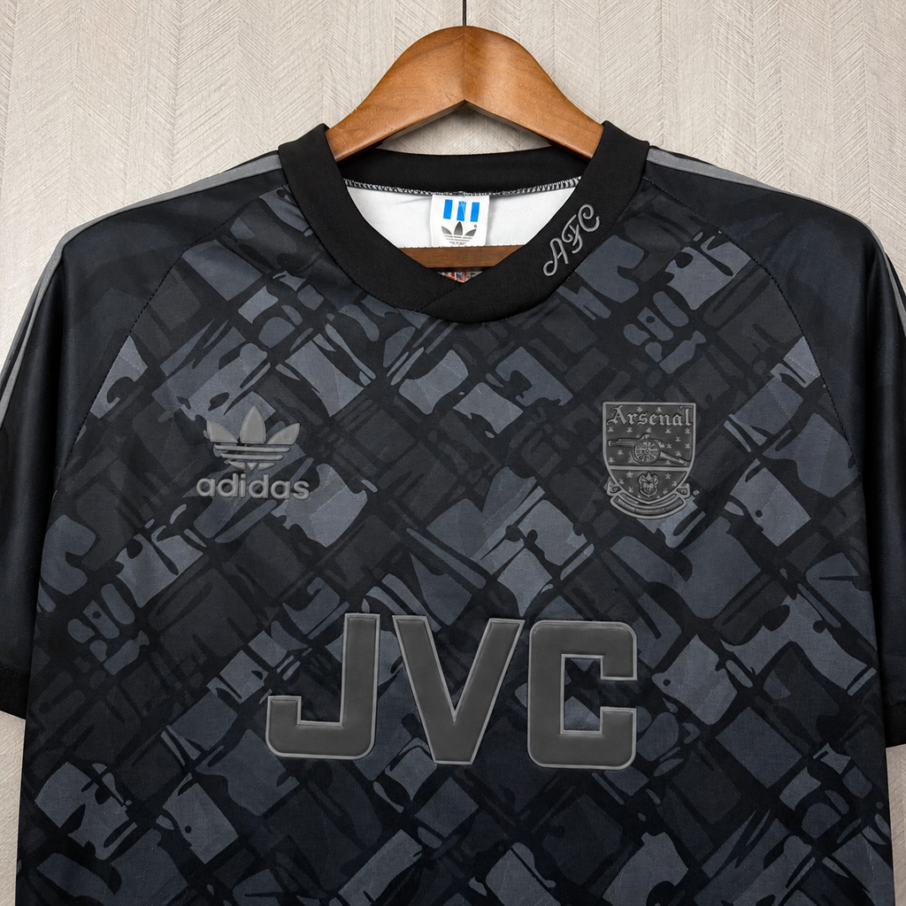 Camisa Arsenal Retrô JVC Releitura Preta – Masculina